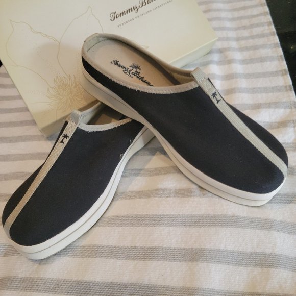 Tommy Bahama Shoes - NWT Tommy Bahama Mules